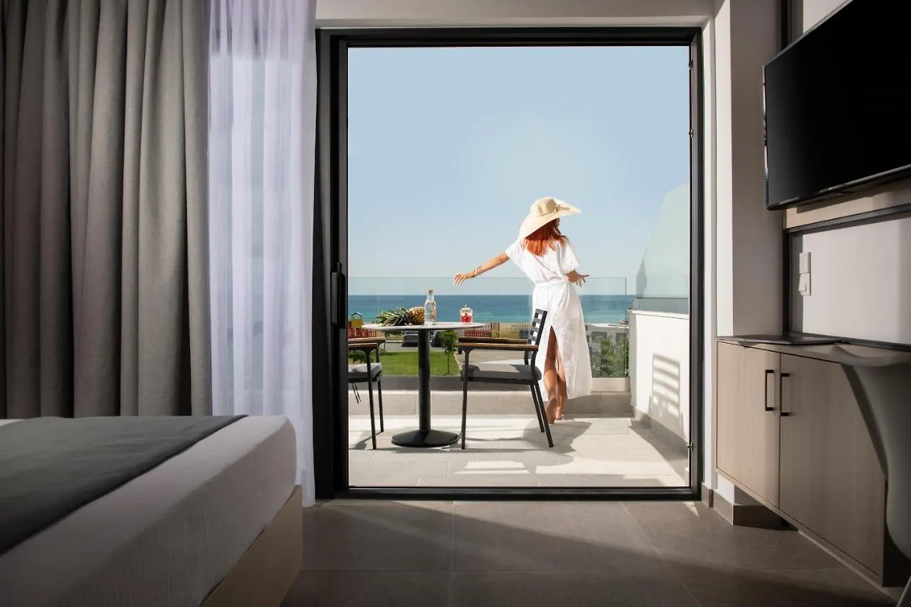 Sky Luxury Suites ile iletişim