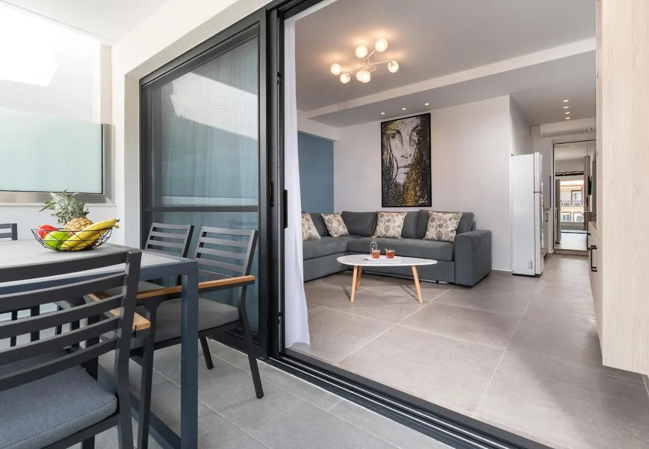 Sky Luxury Suites Sarti Yunanistan